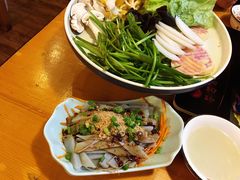 -民食香·腊排骨野生菌美食(木府店)
