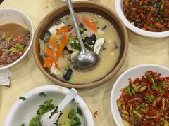 -笨罗卜浏阳菜馆(龙华鹏润达店)