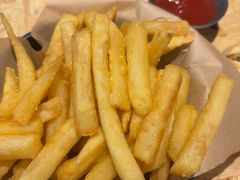-必胜客(大宁路店)