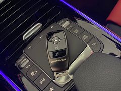 -奔驰上海利星(七宝店)