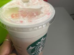 -星巴克(杭州西湖银泰1F店)