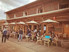 -比顿咖啡(和顺古镇店)