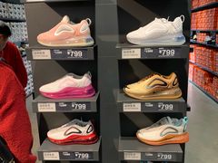 -NIKE上海青浦优选体验店