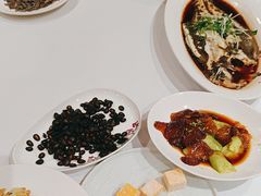 -老船夫婚宴婚庆会馆(延吉路店)