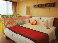 -三亚湾海居铂尔曼度假酒店