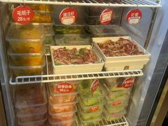 -喜悦小串丹东小黄牛海鲜烧烤大排档(民主广场店)