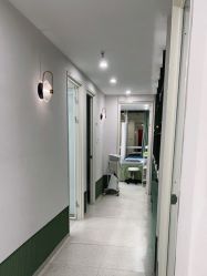-苗方清颜·祛痘皮肤管理