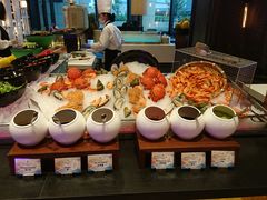 -松咖啡自助餐厅·松北香格里拉