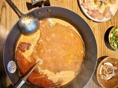 -贵厨酸汤牛肉(小十字店)