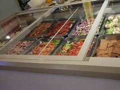 -火辣辣美蛙鱼头自助火锅(仁和路店)