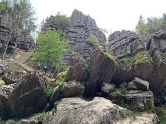 -梭布垭石林景区