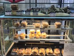 -白玉兰食品(汇联商厦店)