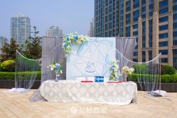 -花轿喜屋婚礼策划