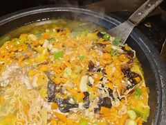 -吞鱼兽麻辣烤鱼(万达店)