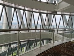 -广州塔卢特斯法国旋转餐厅