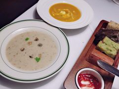 奶香南瓜汤-佐度王子扒房(天鹅湖店)