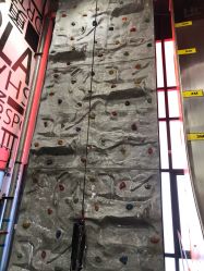 -嗨翻Hi-Fun竞技主题乐园·蹦床团建生日聚会(五棵松华熙店)