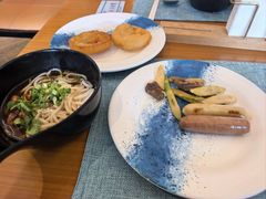 -亚龙湾希尔顿自助餐厅·海鲜·烧烤·沙滩BBQ·现场乐队