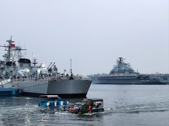 -泰达航母主题公园