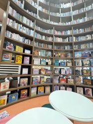 -奈尔宝家庭中心·亲子餐厅(鄞州万达店)