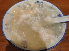 -邓婆婆手工冰粉铺(中港·燊海森林店)