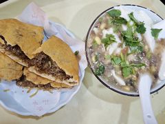 -方中山胡辣汤(顺河路店)