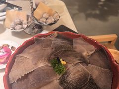 -左庭右院鲜牛肉火锅(浦江欢乐颂店)