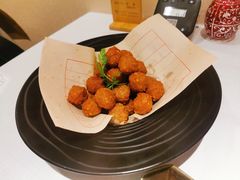 干炸功夫小丸子-悦融琥珀·京鲁菜·海味珍品(西单店)