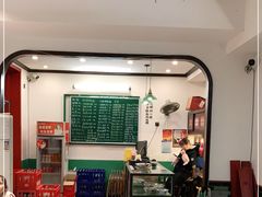 大堂-头卡子工农兵粉店(黄兴北路店)