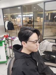 -尤司男士国潮理发馆