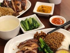 -了凡油鸡饭·面(台北101店)