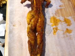 烤牛蛙-多嘴超级肉蟹煲(中街恒隆故宫店)