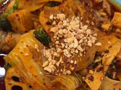 -西部马华清真兰州牛肉面·烧烤夜市(三里河店)