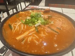 -肥汁米蘭香港米线(长宁来福士店)