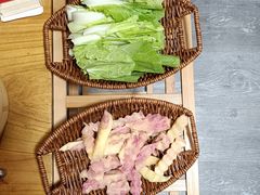 -阿婆情腊排骨火锅·野生菌季(古城旗舰店)