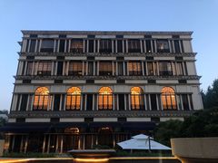 -伯衡55·吉品轩(乌鲁木齐南路店)