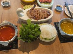 -龙聚德北京烤鸭(沙坪坝华宇A馆店)