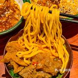 长沙首家湘派牛腩煲港式全蛋伊面🍜巨巨好吃