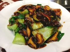 香菇炒上海青-东北福源铁锅炖