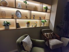 -壹点灵·心理咨询中心(中山公园店)