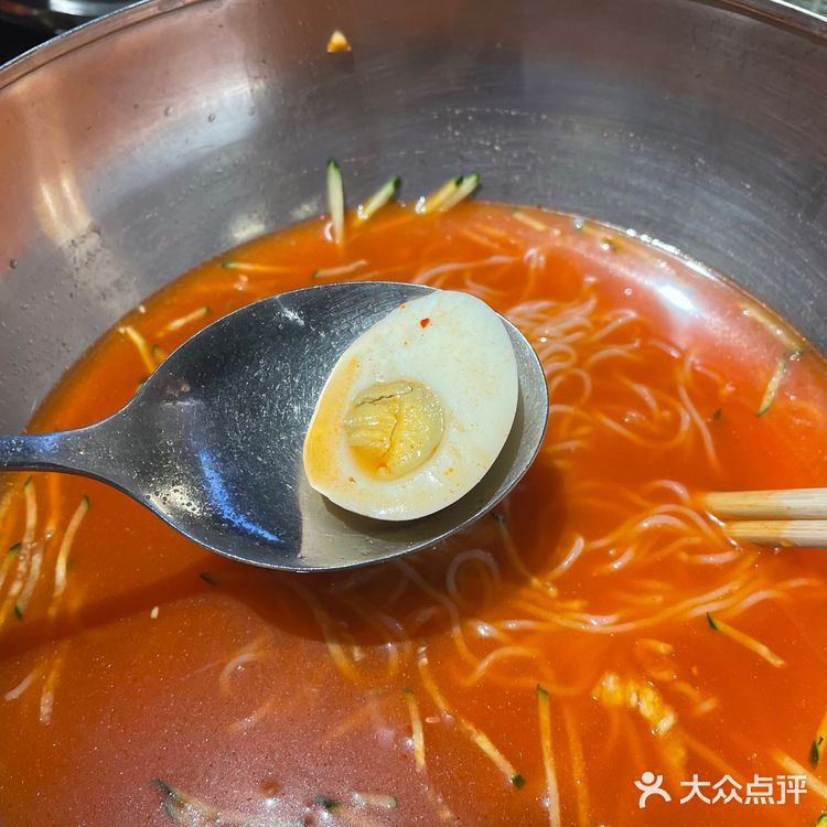 世界东胜！小王的咖喱鸡腕骨有点东西！