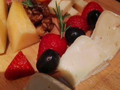 -Brut Eatery悦璞食堂(建国东路店)