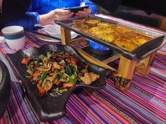 -香巴拉云南餐厅(华莱坞店)