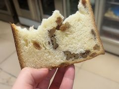 -秀云俄罗斯列巴屋(军星小区店)