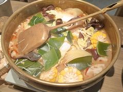 -毛肚向右·川渝毛肚王(经开永旺店)