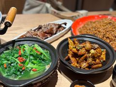 -川堂风·跷脚牛肉·乐山爆炒(宝山日月光店)