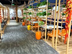 -渝信川菜 · 川味家常菜(财富购物中心店)