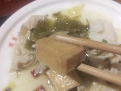 -周鱼小馆石锅酸菜鱼(活力汇店)