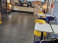 -麦当劳(新城市广场店)