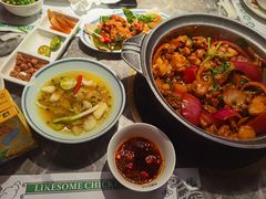 -禄婶鸡煲·打边炉